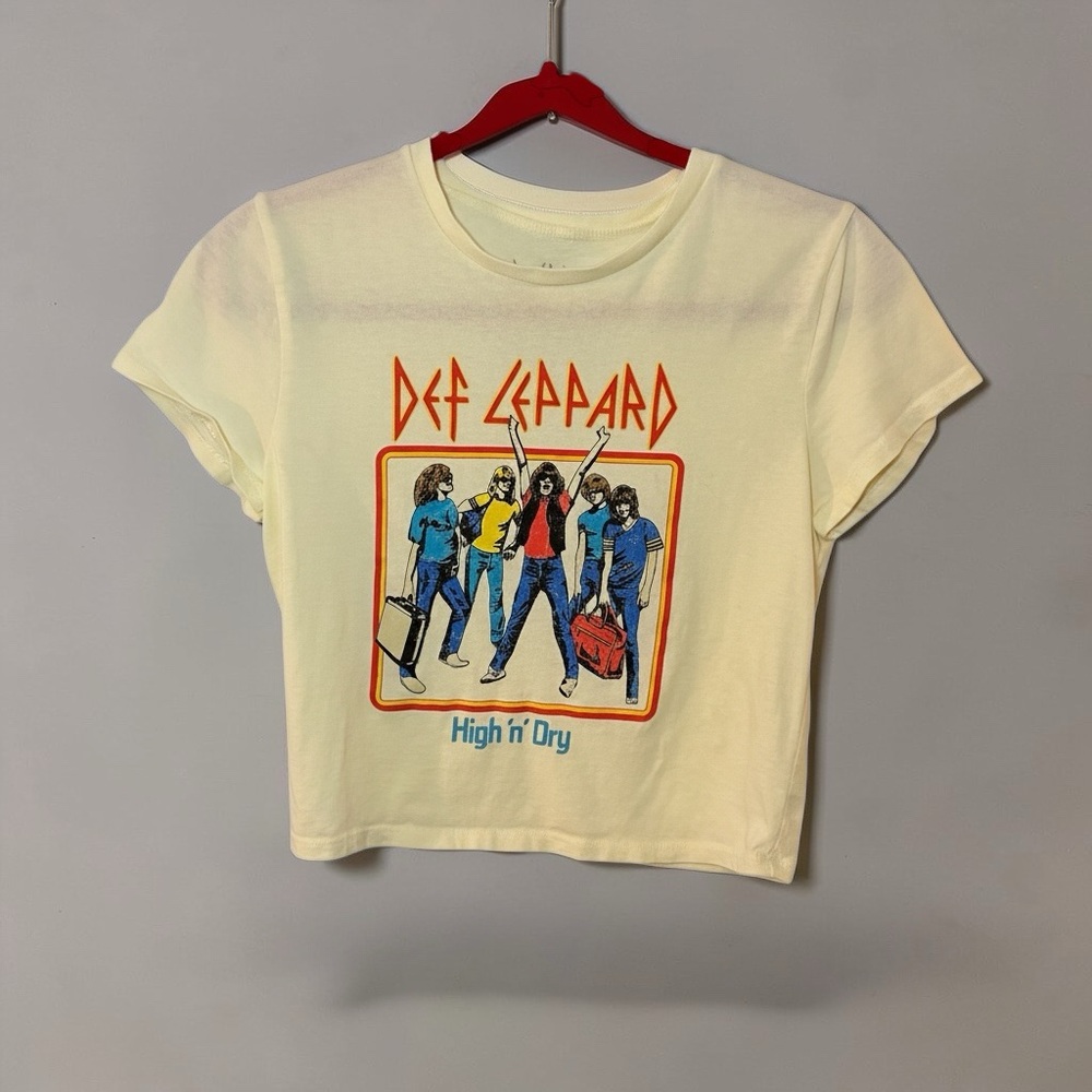 Def Leppard Cropped Tee High n Dry Graphic Rock Band Shirt Size L